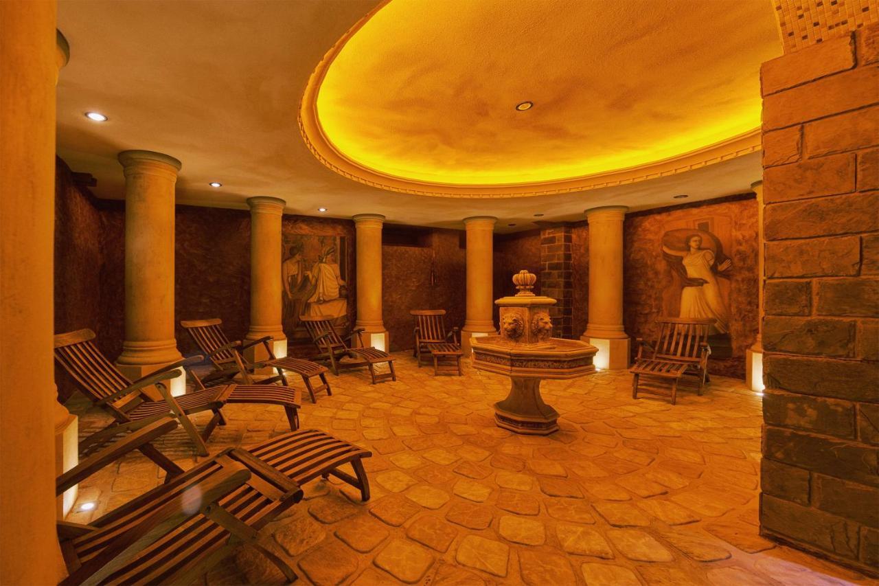 Privilege - Empire Hotels Group Caşonia Exterior foto